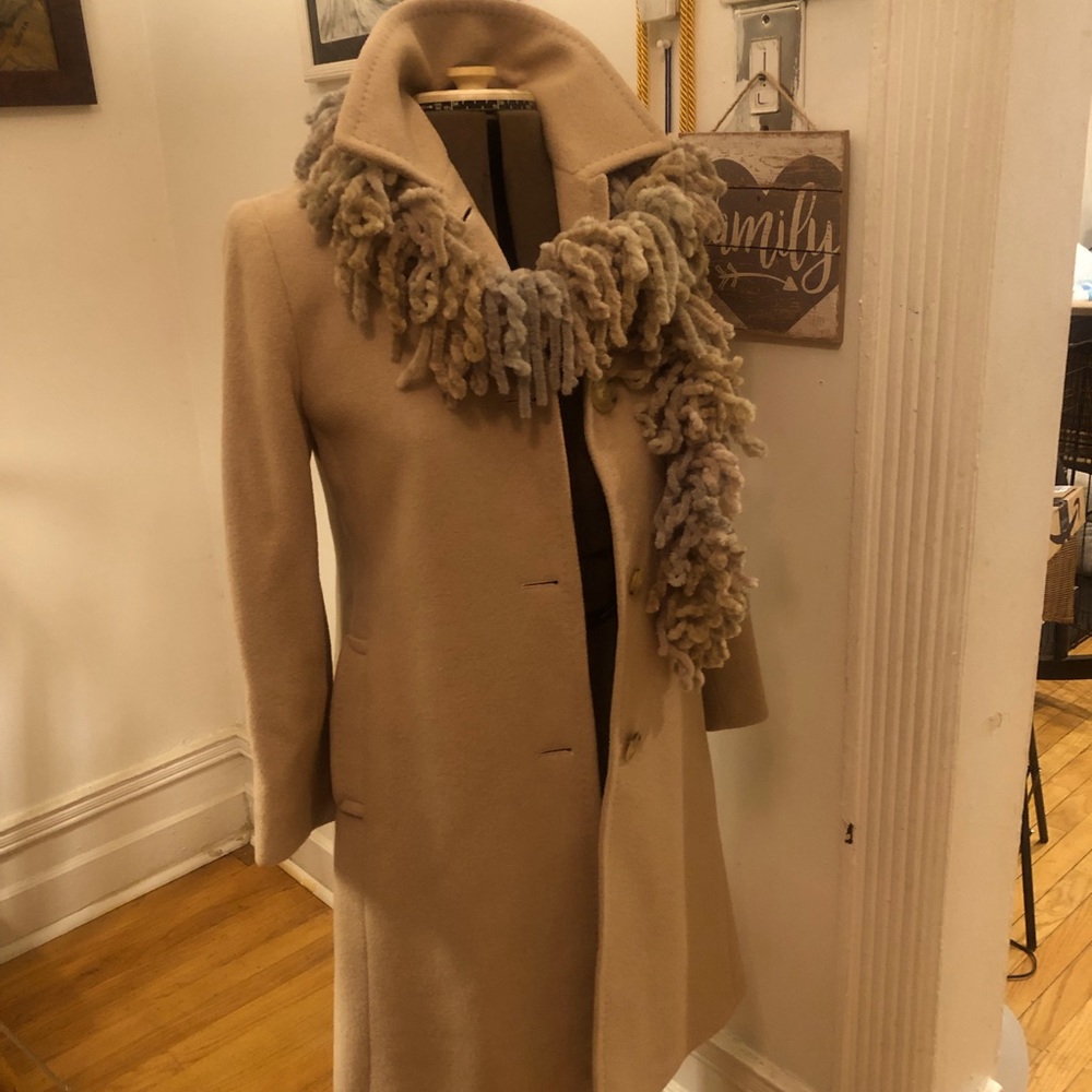 100% Camel hair Peacoat Size 2P Winter / Fall  Coat